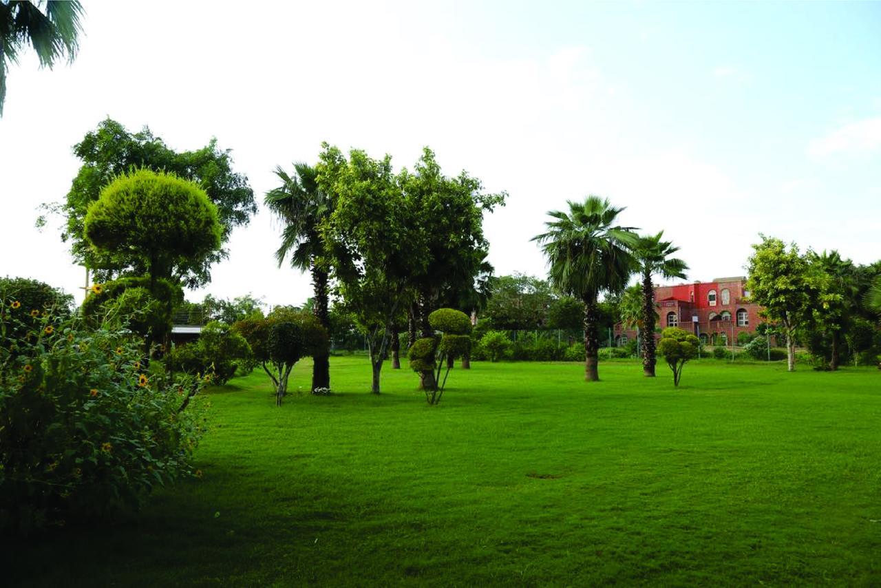 Magsons Resorts Vrindavan Kosi Ngoại thất bức ảnh