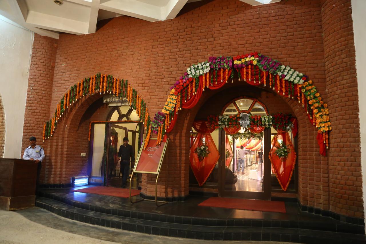 Magsons Resorts Vrindavan Kosi Ngoại thất bức ảnh